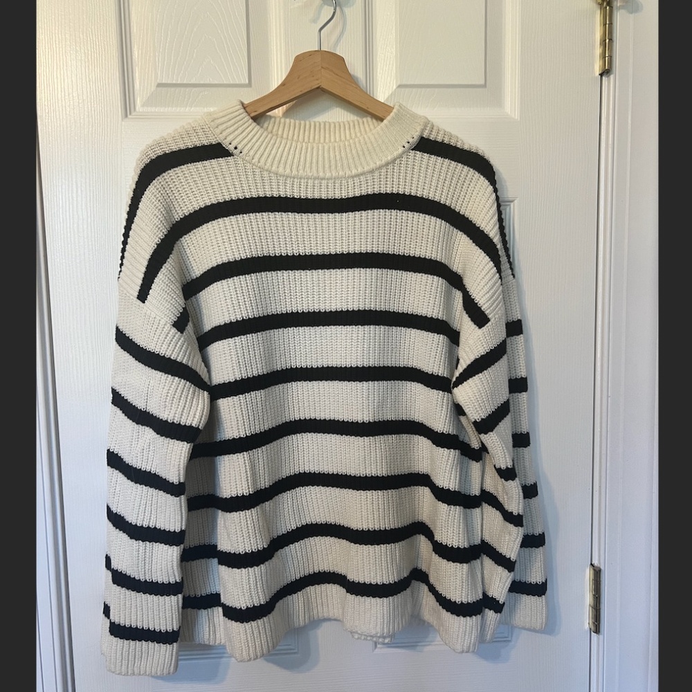 H&M Striped Sweater Size Small